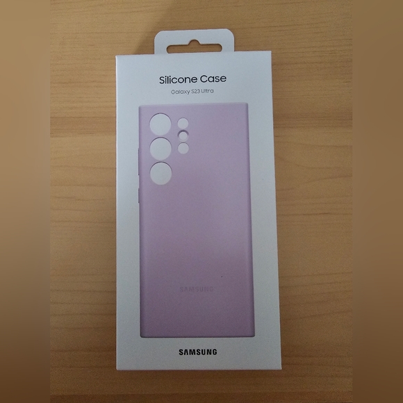 Brand New in Sealed box Samsung Galaxy s23 ultra lavender silicone case - Picture 2 of 3